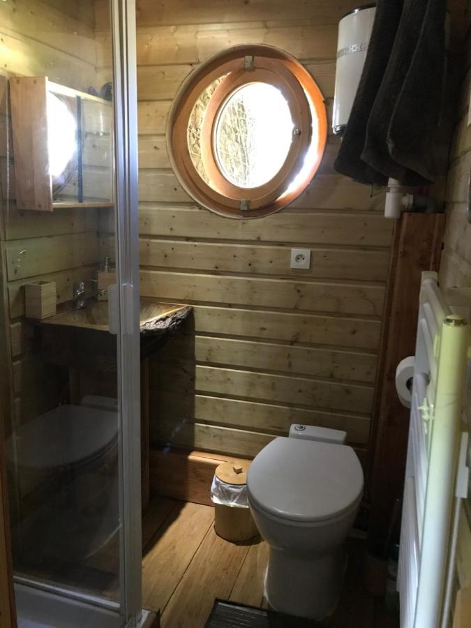 La Cabane Aux Secrets - Au Milieu De Nulle Part Outines Kültér fotó