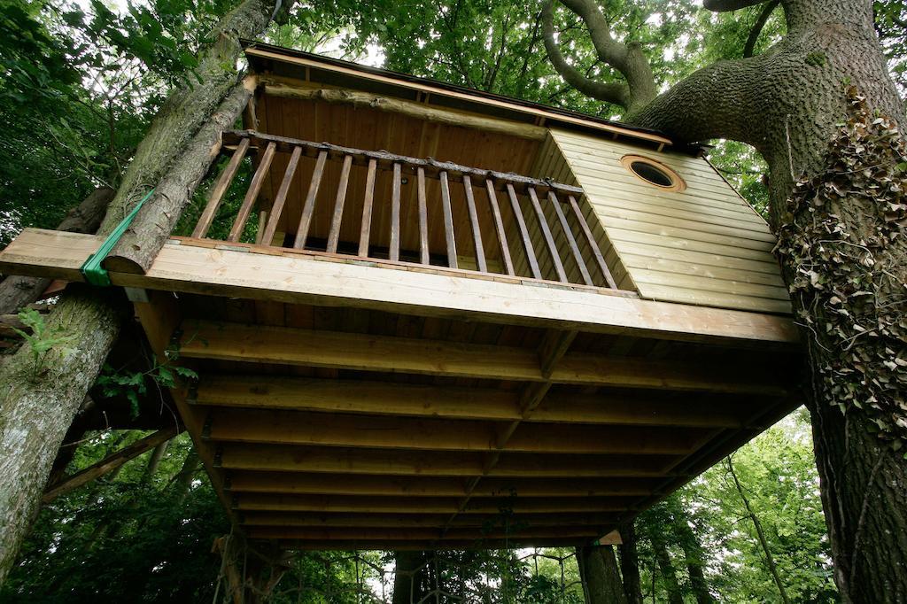 La Cabane Aux Secrets - Au Milieu De Nulle Part Outines Kültér fotó